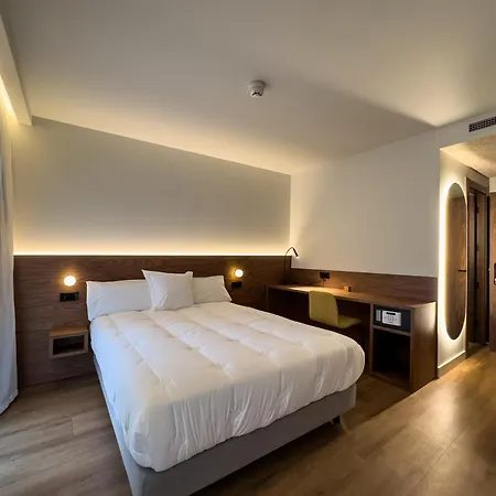 Hotel Biazteri La Guardia