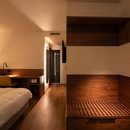 Biazteri Hotel 2*